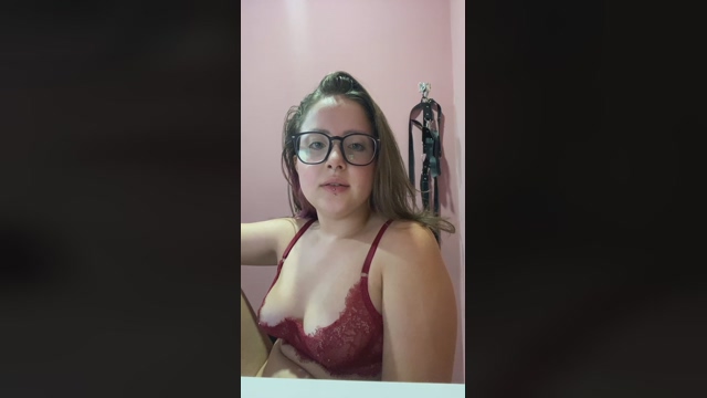 Lola_Pllik  26-02-2022